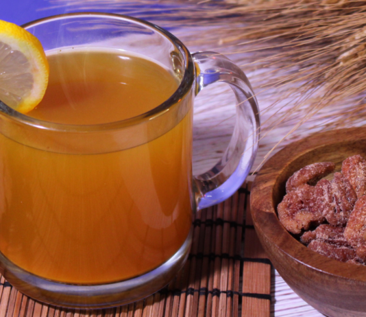Snuggle Up With a Turmeric Hot Toddy This Winter