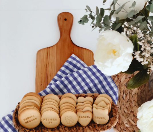 Personalized Gift Ideas that are Unique and Meaningful A rack of cooling cookies with customized messages baked into the cookie.
