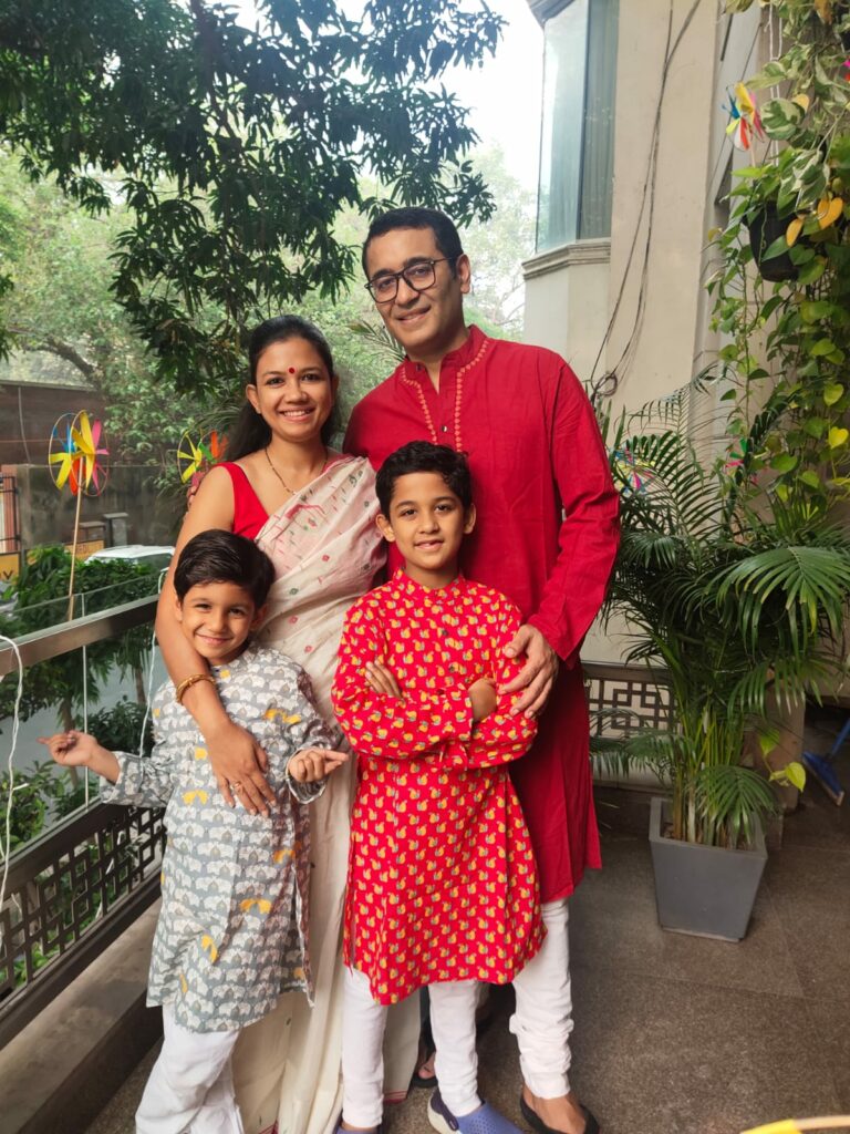 teams celebrating Diwali celebration, best gifts for Diwali, global gifting for Diwali Festival, Diwali Festival in India,